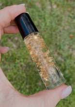 Load image into Gallery viewer, Lip Oil