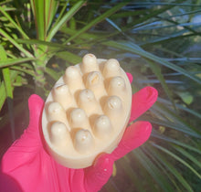 Load image into Gallery viewer, Oatmeal, Milk && Honey Massage Bar