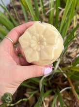 Load image into Gallery viewer, Soap In a cup 🧼
